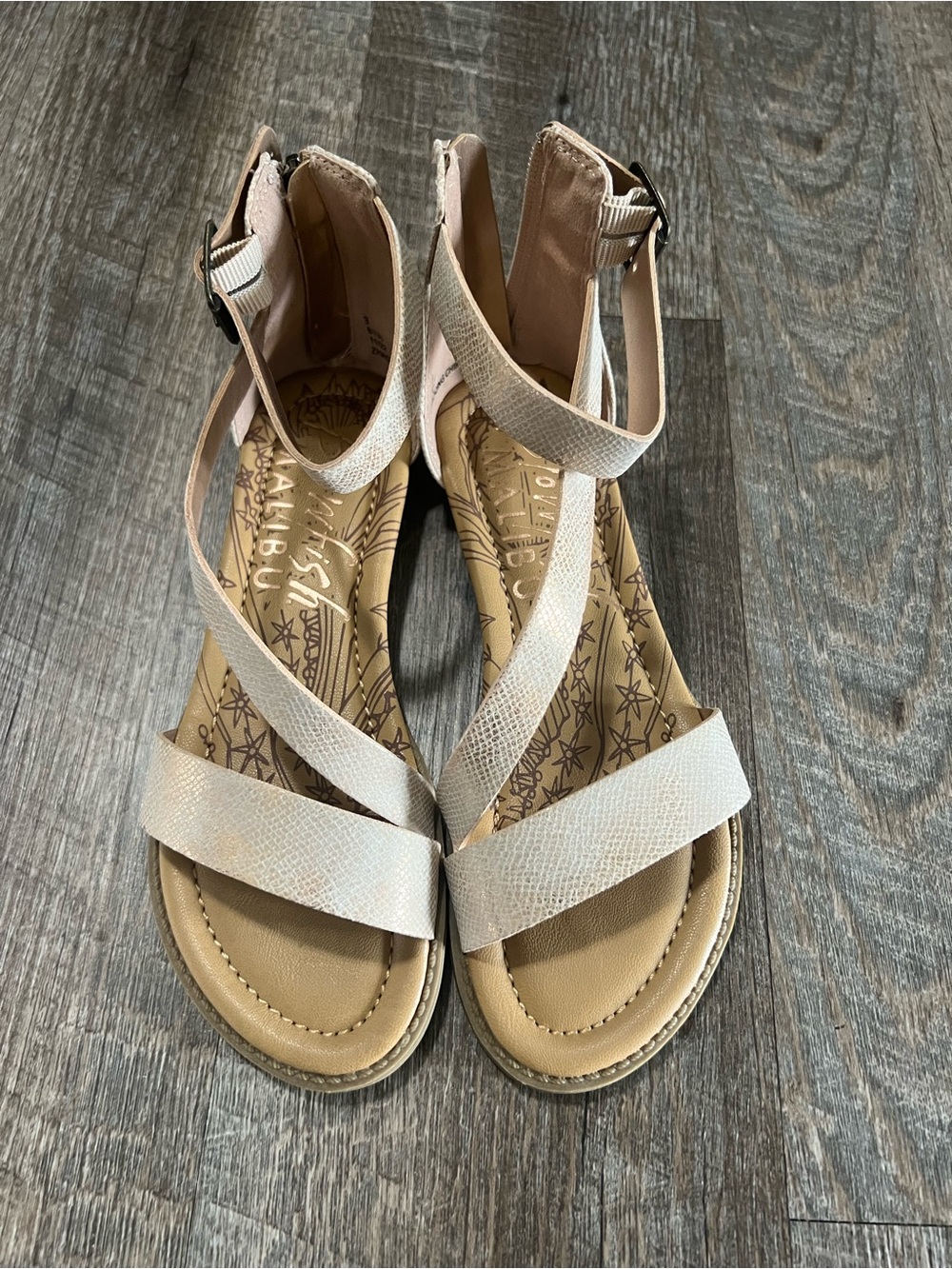Blowfish Malibu Beige Strappy Sandals, Girls Size 3